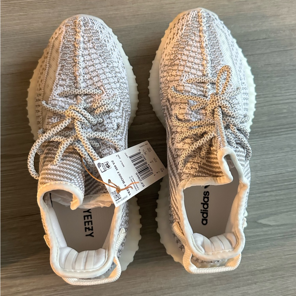 ❌SOLD❌Yeezy Boost 350 Static NWT
